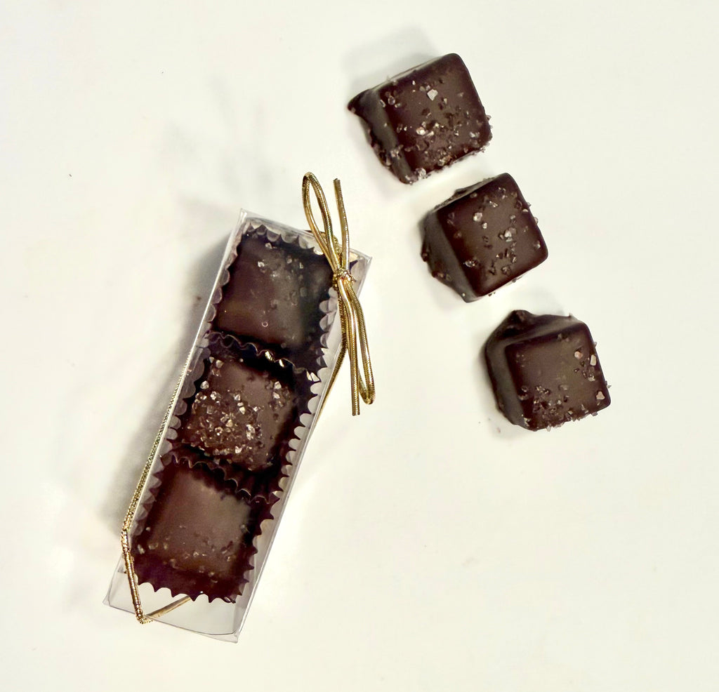 Salted Caramel 3-Pack in Clear Box with Gold Loop Tie
